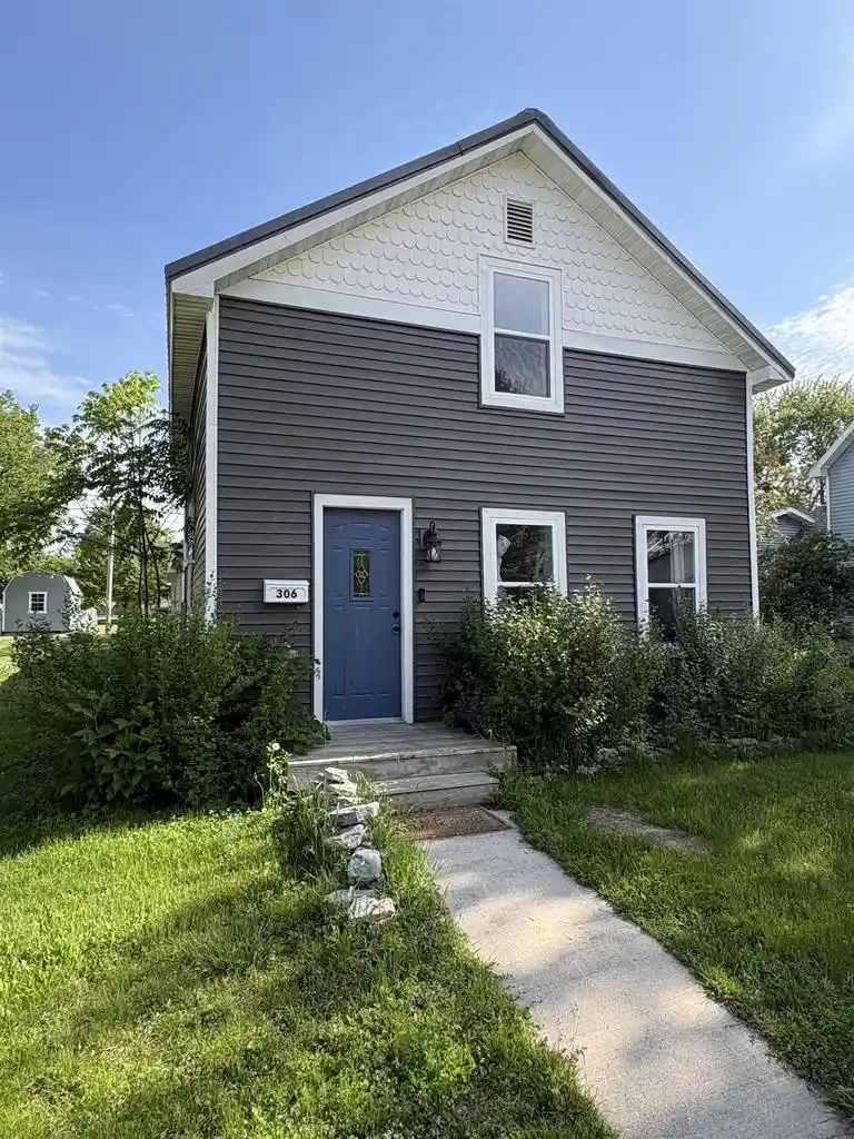 1st image of 306 2nd Street Street, Oconto, WI 54153 | MLS# 50326841