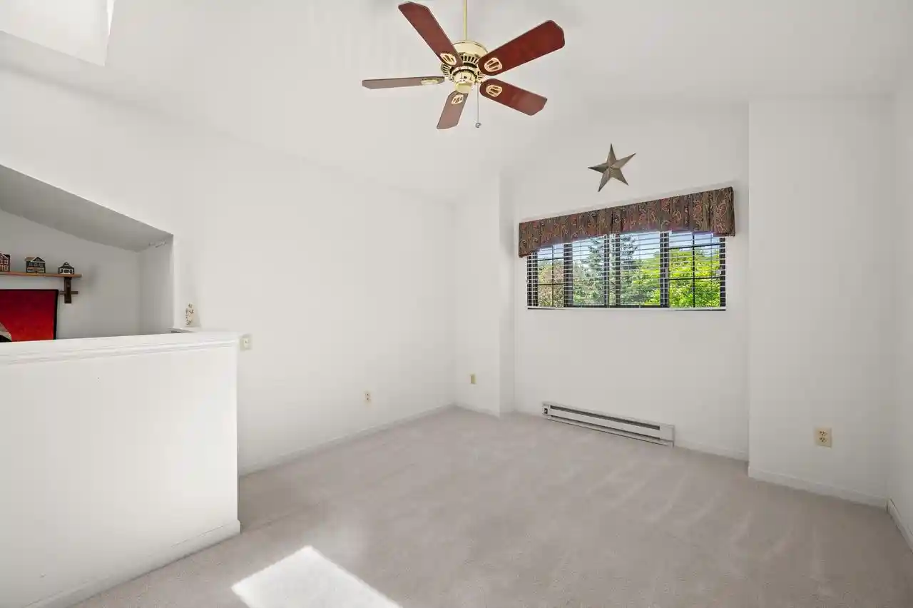 Homes for sale in Glendale, WI | 500 W Bender Rd Rd, Glendale, WI 53217