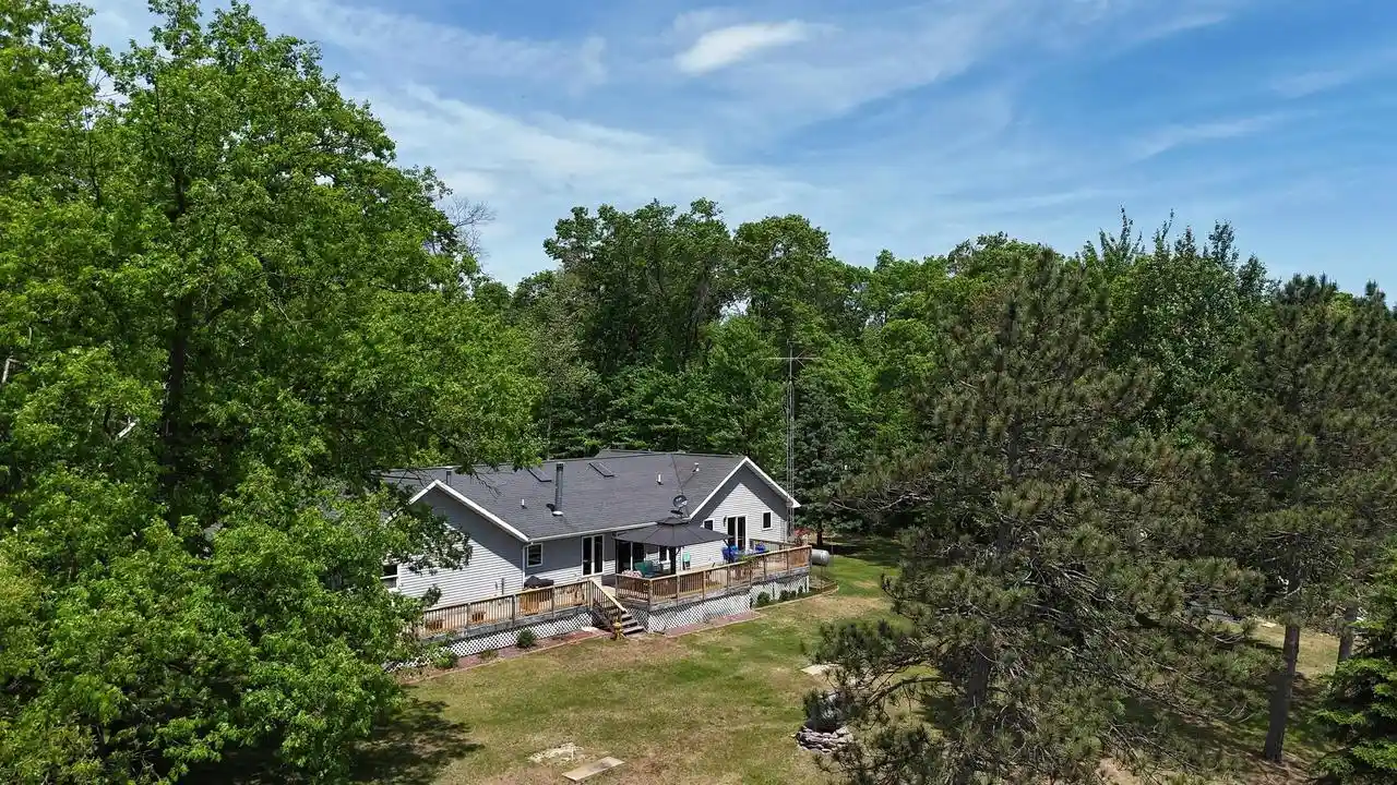 37th image of N10316 Bedora Lane Lane, Crivitz, WI 54114 | MLS# 50326848