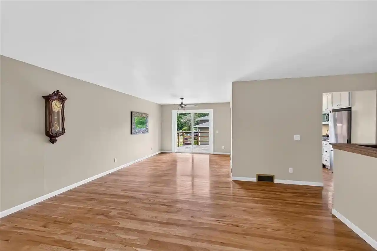 3rd image of 1401 Frisch Road Road, Madison, WI 53711 | MLS# 2025142