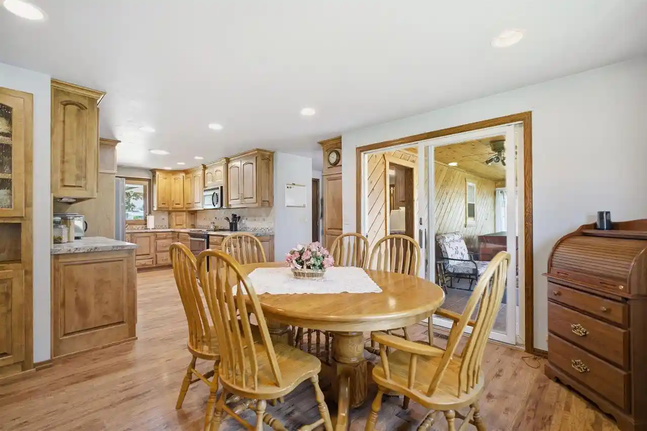 Homes for sale in Oneida, WI | 4941 N Overland Road Road, Oneida, WI 54155 | MLS# 50326851