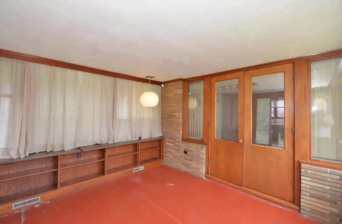 Photo 2 of Single family home for sale at 4001 Haven Avenue Avenue, Racine, WI 53405 | MLS# 1965915 | Listing updated on 2026-10-29