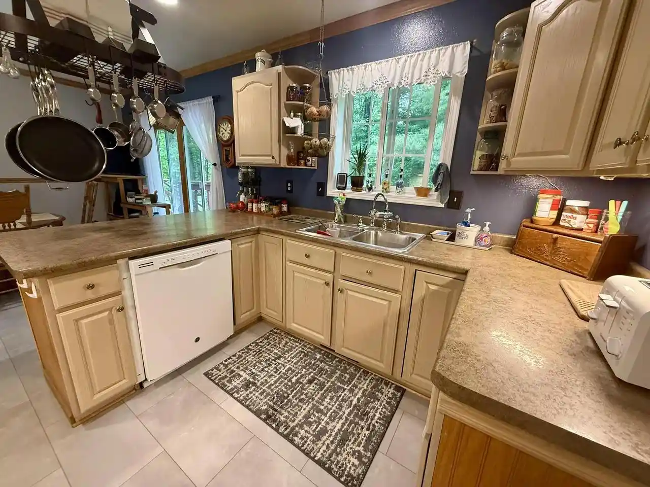 Homes for sale in Tomah, WI | 1524 Jennifer Avenue Avenue, Tomah, WI 54660 | MLS# 2025151