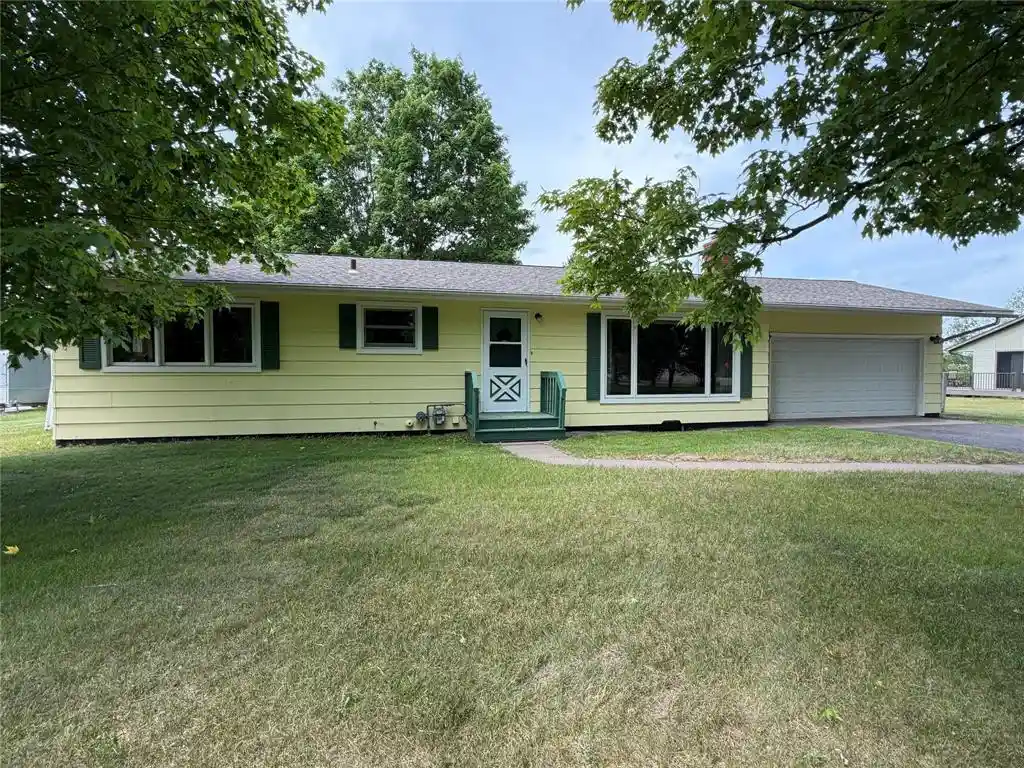 Homes for sale in Hayward, WI | 15673 Lakewood Dr Dr, Hayward, WI 54843 | MLS# 1601943