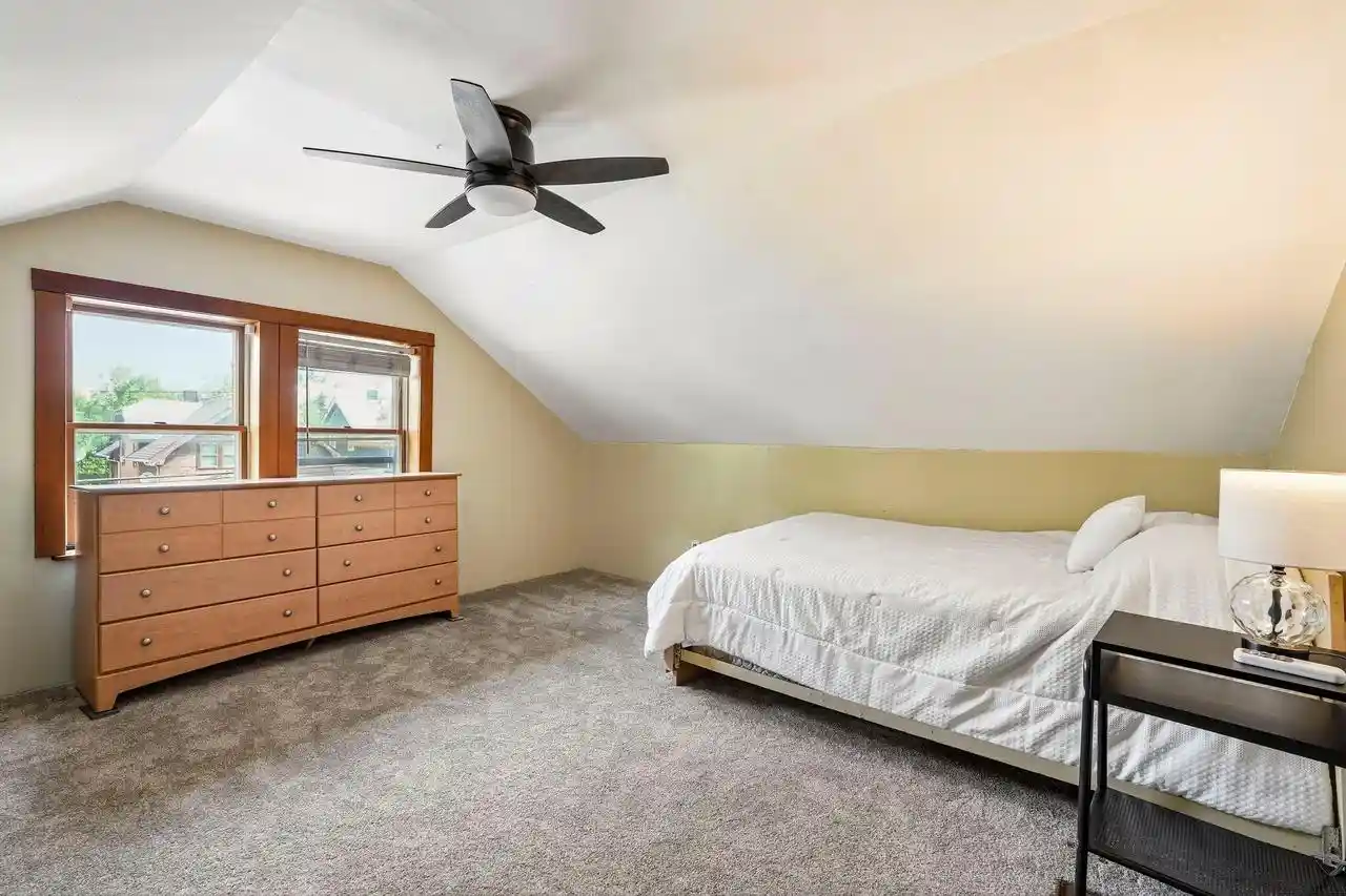 Homes for sale in Milwaukee, WI | 3837 W Mt Vernon Avenue Avenue, Milwaukee, WI 53208 | MLS# 1965933