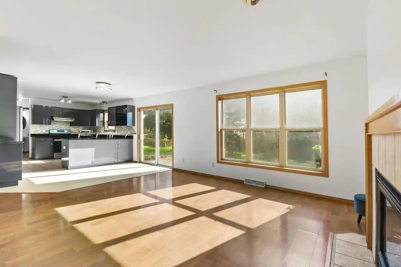 4th image of 1233 Velvet Leaf Dr Dr, Madison, WI 53719 | MLS# 2025164
