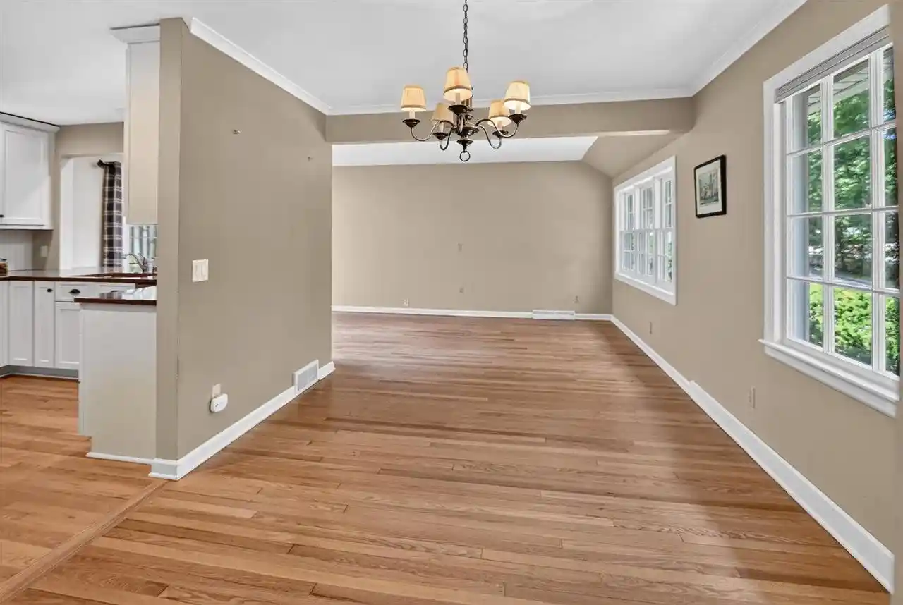 5th image of 4105 Chippewa Dr Dr, Madison, WI 53711 | MLS# 2025167