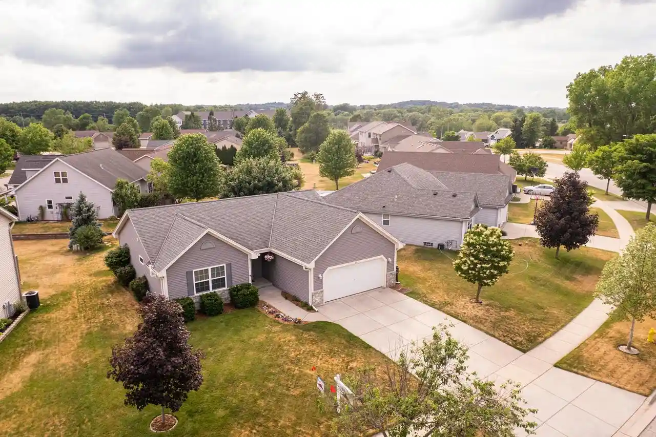 Homes for sale in West Bend, WI | 507 Sand Dr Dr, West Bend, WI 53095 | MLS# 1965949