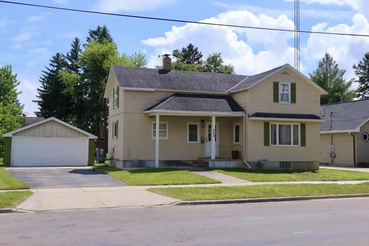 Homes for sale in Beaver Dam, WI | 609 E South Street Street, Beaver Dam, WI 53916 | MLS# 1965956