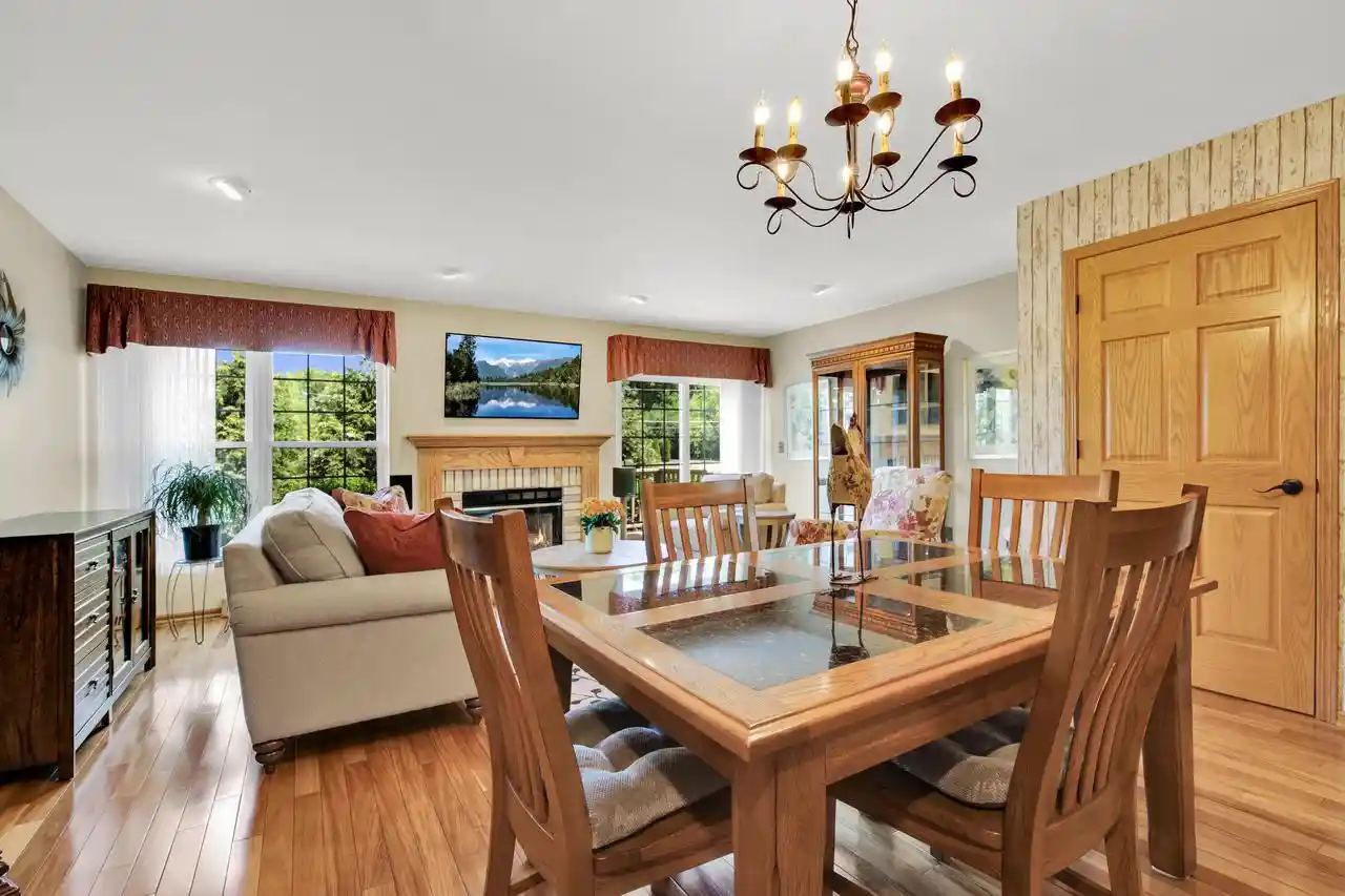 4th image of 2101 E Broadway, Waukesha, WI 53186
