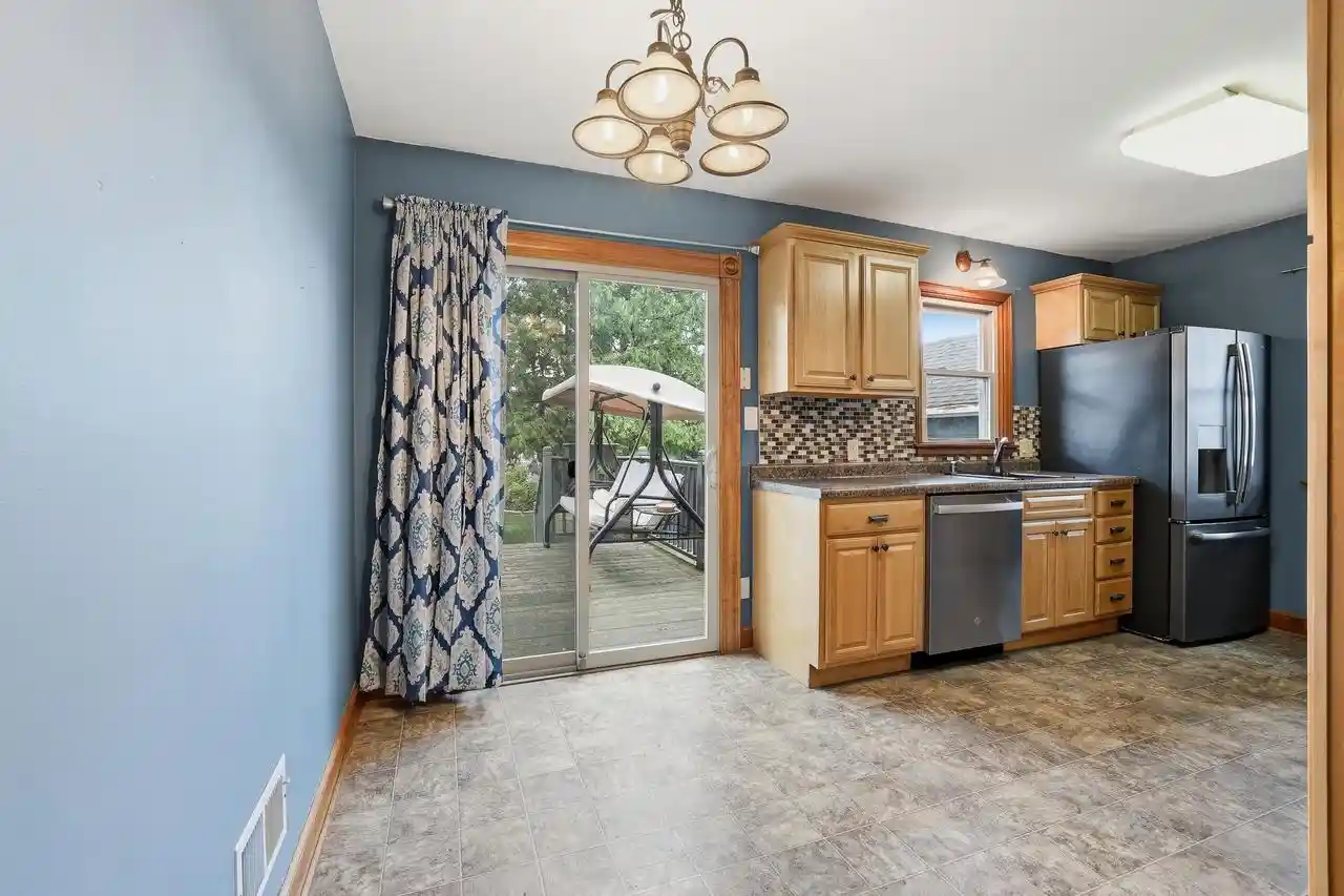 Homes for sale in Wisconsin Rapids, WI | 721 Grove Avenue Avenue, Wisconsin Rapids, WI 54494 | MLS# 22602556