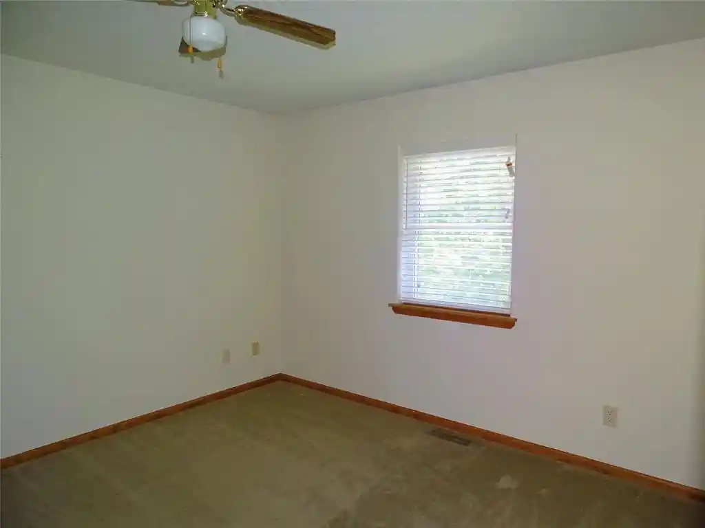 Photo 3 of Single family home for sale at 186 Country Lane Lane, Durand, WI 54736 | MLS# 1601790 | Listing updated on 2026-09-08