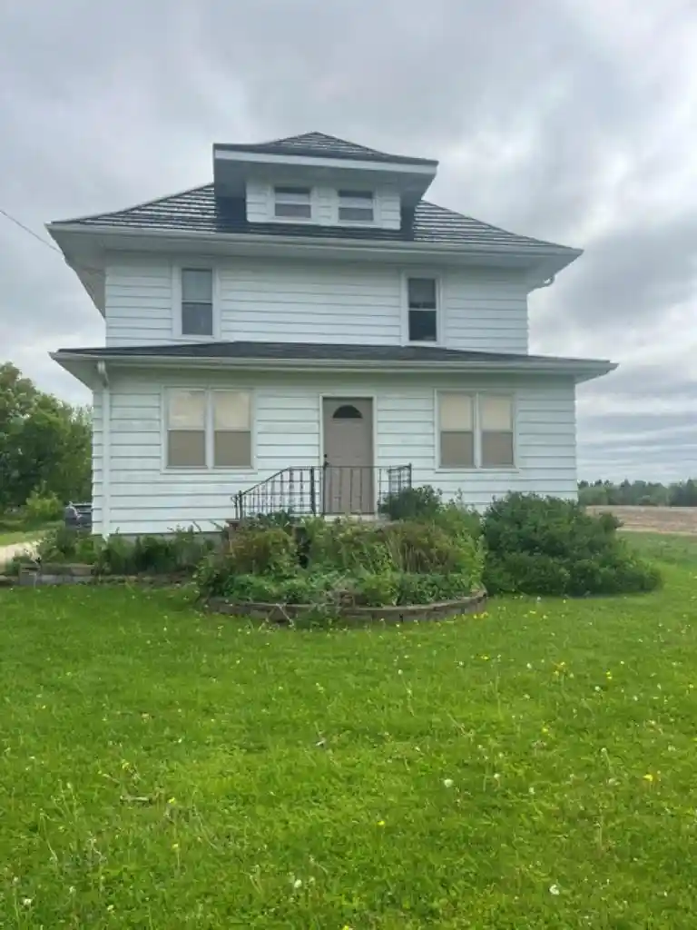 Homes for sale in Brownsville, WI | W6540 Cty Road Y, Brownsville, WI 53006 | MLS# 50326915