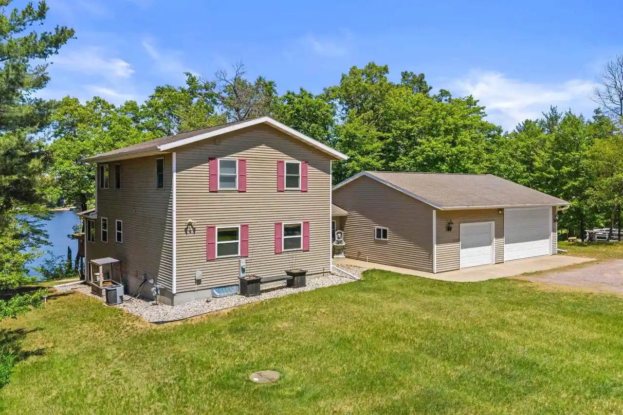 Homes for sale in Nekoosa, WI | 1108 W Queens Way Way, Nekoosa, WI 54457 | MLS# 2025192