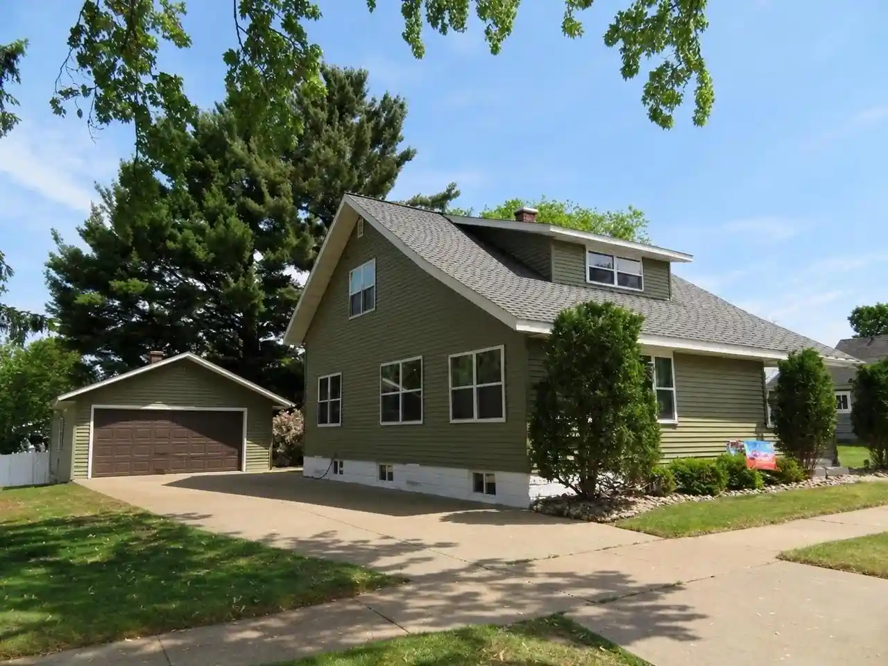 Homes for sale in Merrill, WI | 1208 E 9th Street Street, Merrill, WI 54452 | MLS# 22602557