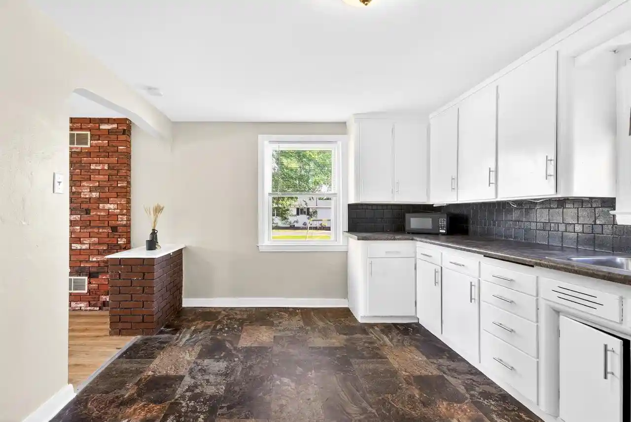 36th image of 801 W Scott Street Street, Fond Du Lac, WI 54937 | MLS# 50326930