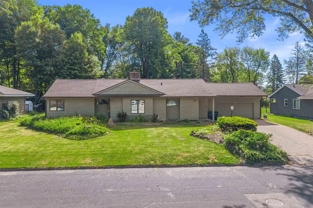 Homes for sale in Wausau, WI | 3117 N 11th Street Street, Wausau, WI 54403 | MLS# 50326931