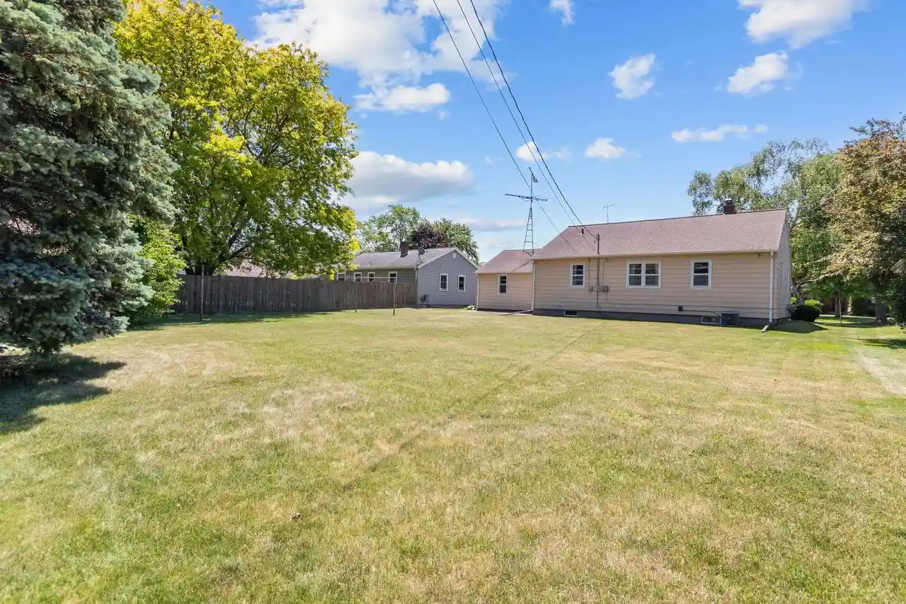 2nd image of 603 Ruggles Street Street, Fond Du Lac, WI 54935 | MLS# 50326944