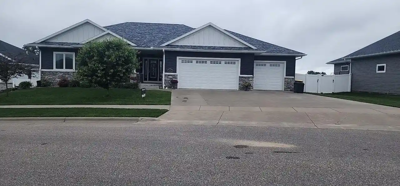 Homes for sale in Holmen, WI | 508 Forest View Dr Dr, Holmen, WI 54636 | MLS# 1966010