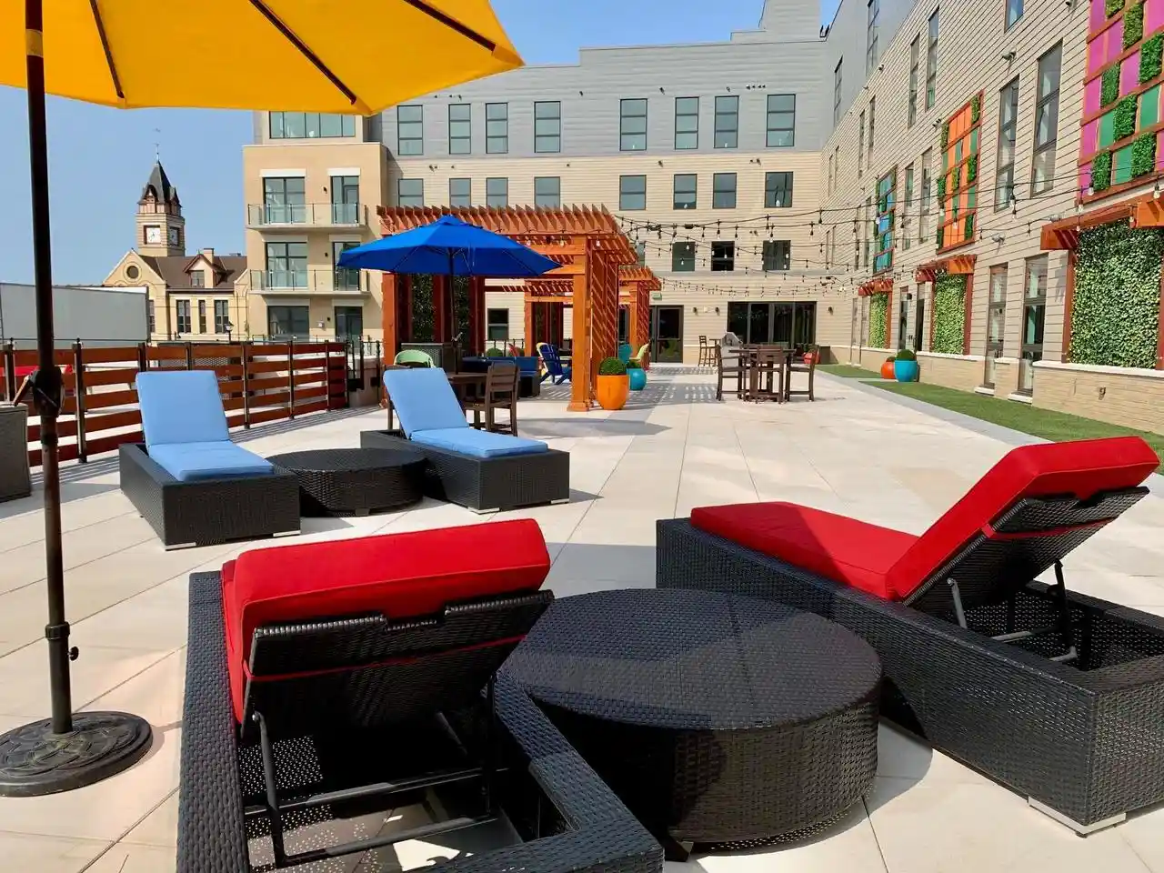 Homes for sale in Oconomowoc, WI | 215 E Pleasant Street Street #412, Oconomowoc, WI 53066 | MLS# 1966007