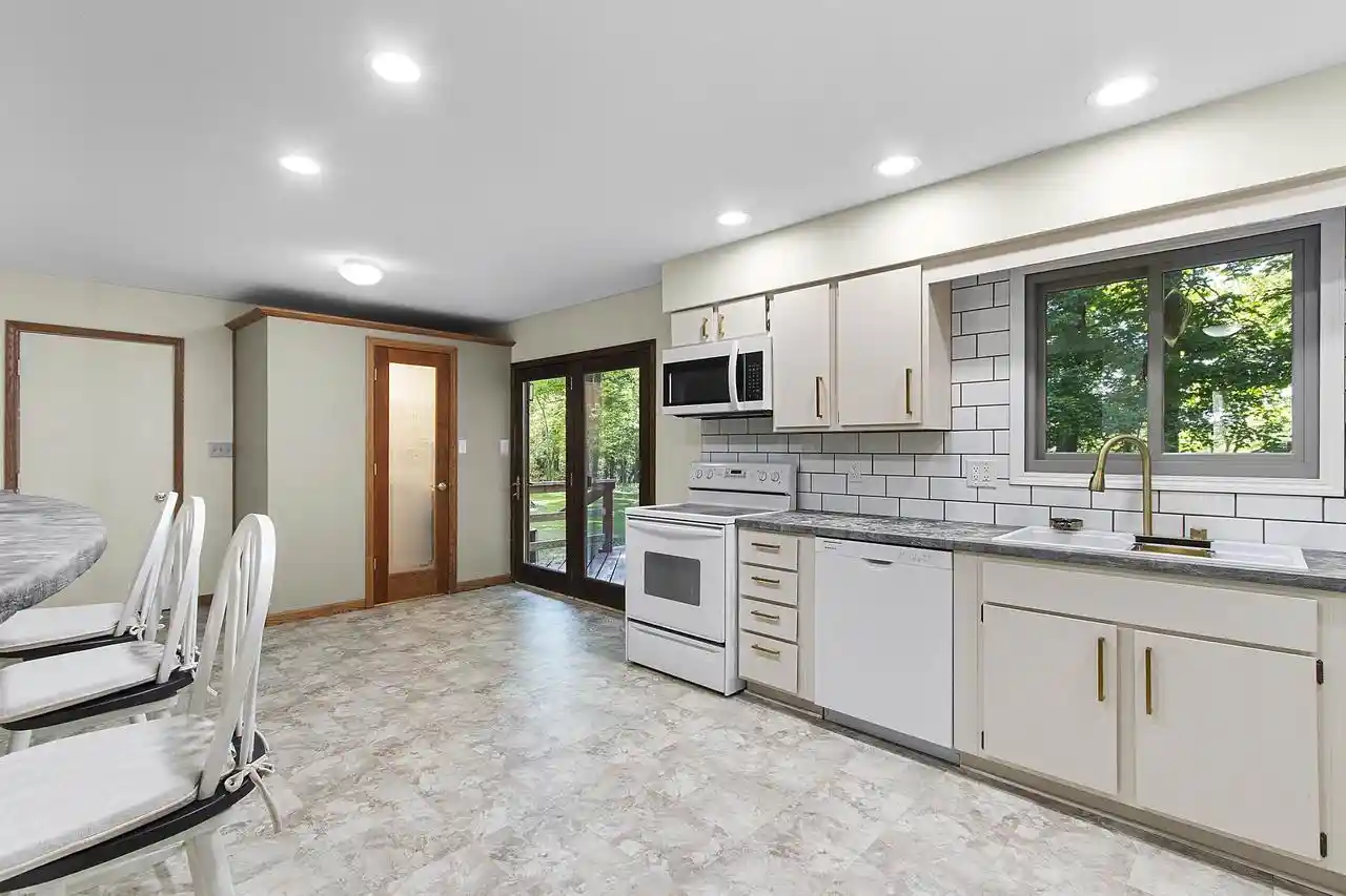 4th image of 759 Hemlock Dr Dr, Wabeno, WI 54566 | MLS# 50326919