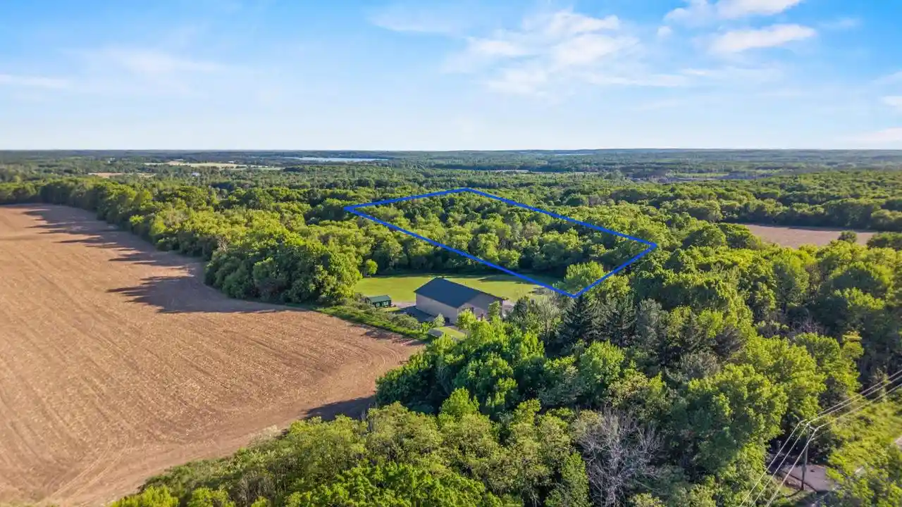 Homes for sale in Mosinee, WI | 9364 Acres Bird Lane Lane, Mosinee, WI 54452 | MLS# 22602562