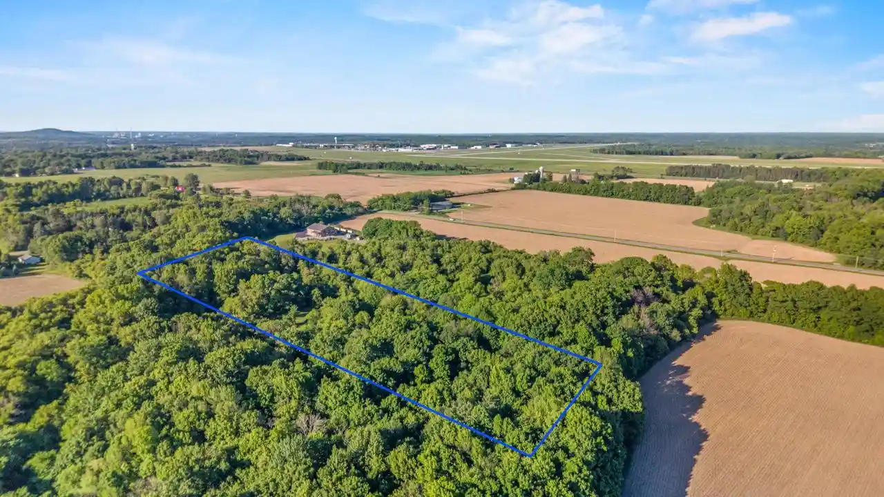 Homes for sale in Mosinee, WI | 9364 Acres Bird Lane Lane, Mosinee, WI 54452 | MLS# 22602562