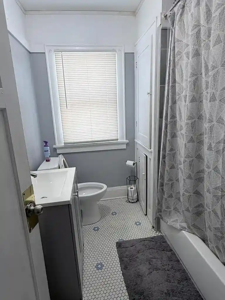 2nd image of 2902 N 44Th St St, Milwaukee, WI 53210