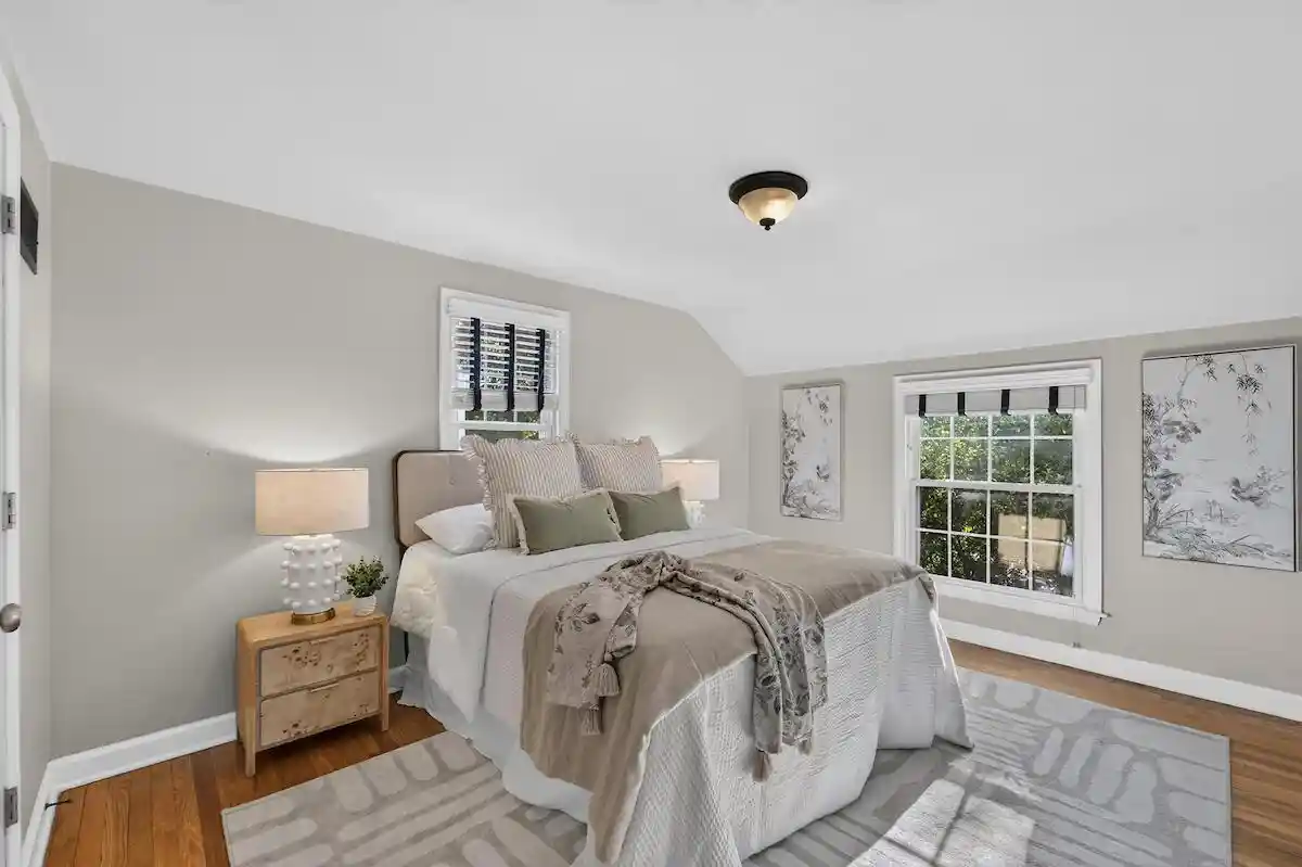 Homes for sale in Whitefish Bay, WI | 5639 N Bay Ridge Avenue Avenue, Whitefish Bay, WI 53217 | MLS# 1966025