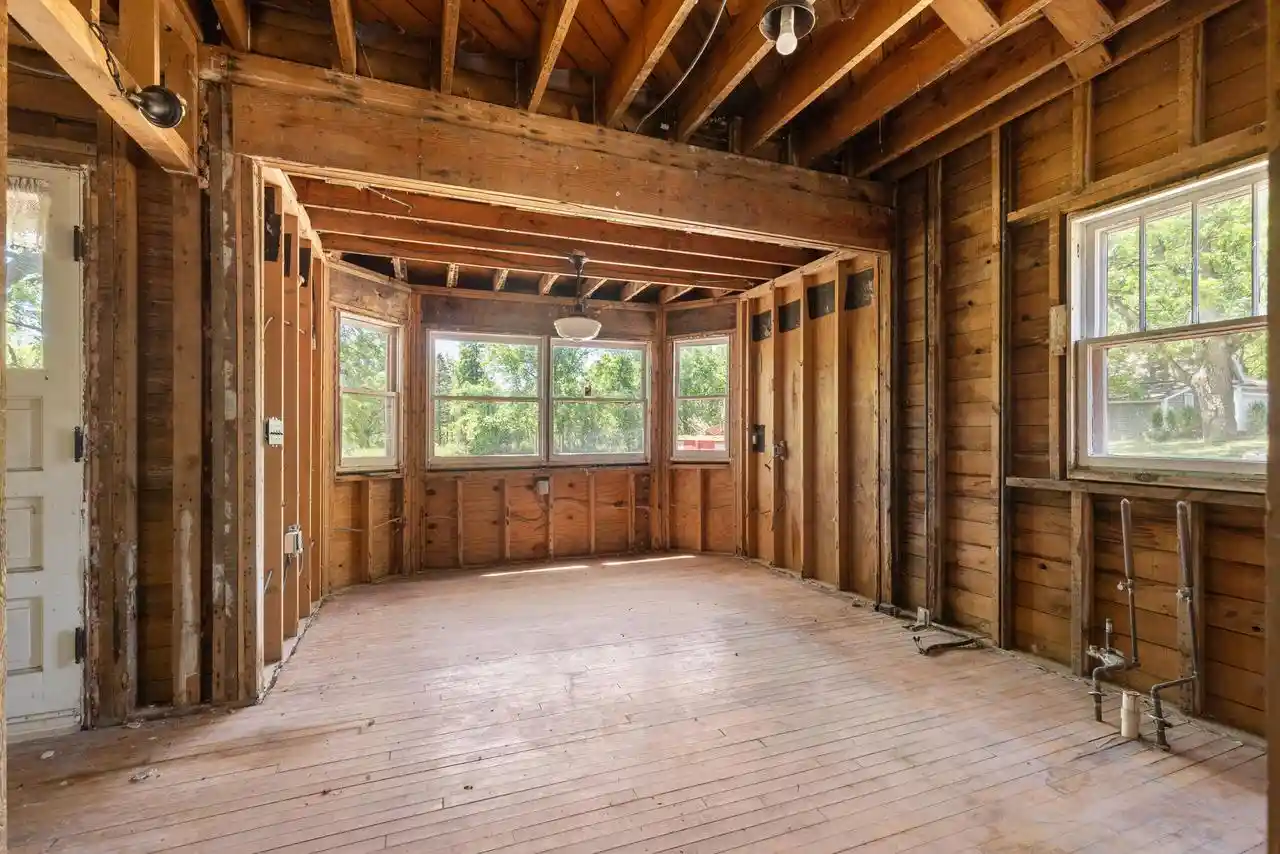 image of S43w31467 Depot Road Road, Genesee Depot, WI 53127 | MLS# 1966031