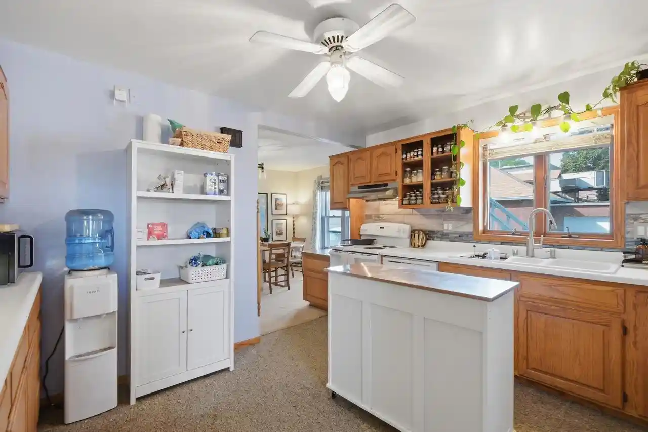 3rd image of 113-115 S Beebe Street Street, Marshall, WI 53559 | MLS# 2025238