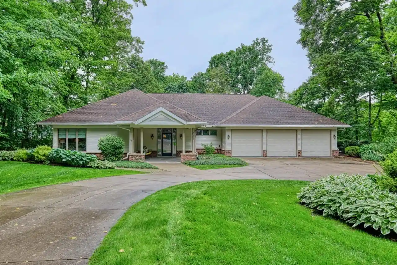 Single family home for sale at 811 Farwell Dr Dr, Madison, WI 53704 | MLS# 2025237