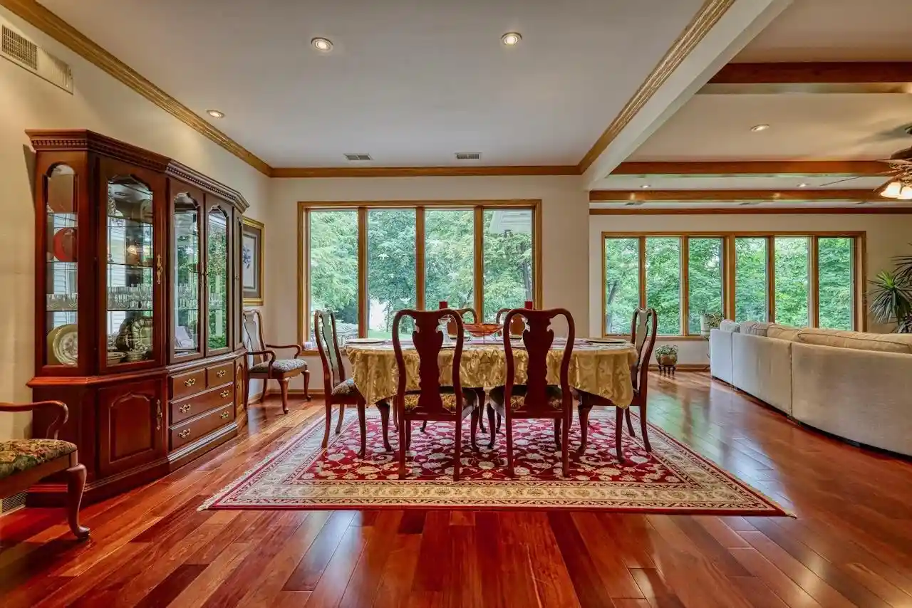 Photo 2 of Single family home for sale at 811 Farwell Dr Dr, Madison, WI 53704 | MLS# 2025237 | Listing updated on 2026-07-13