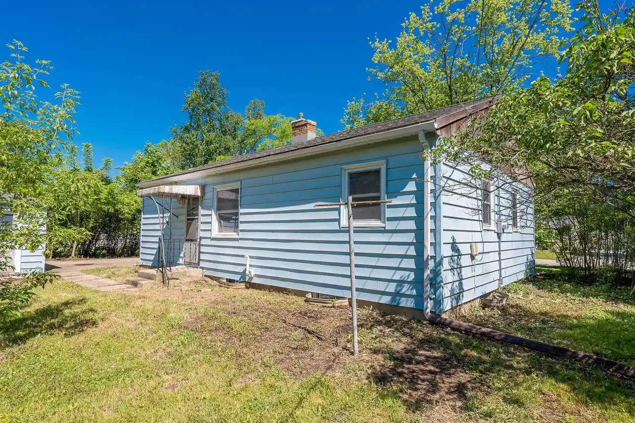 Homes for sale in Germantown, WI | N98w16351 Concord Road Road, Germantown, WI 53022 | MLS# 1966060