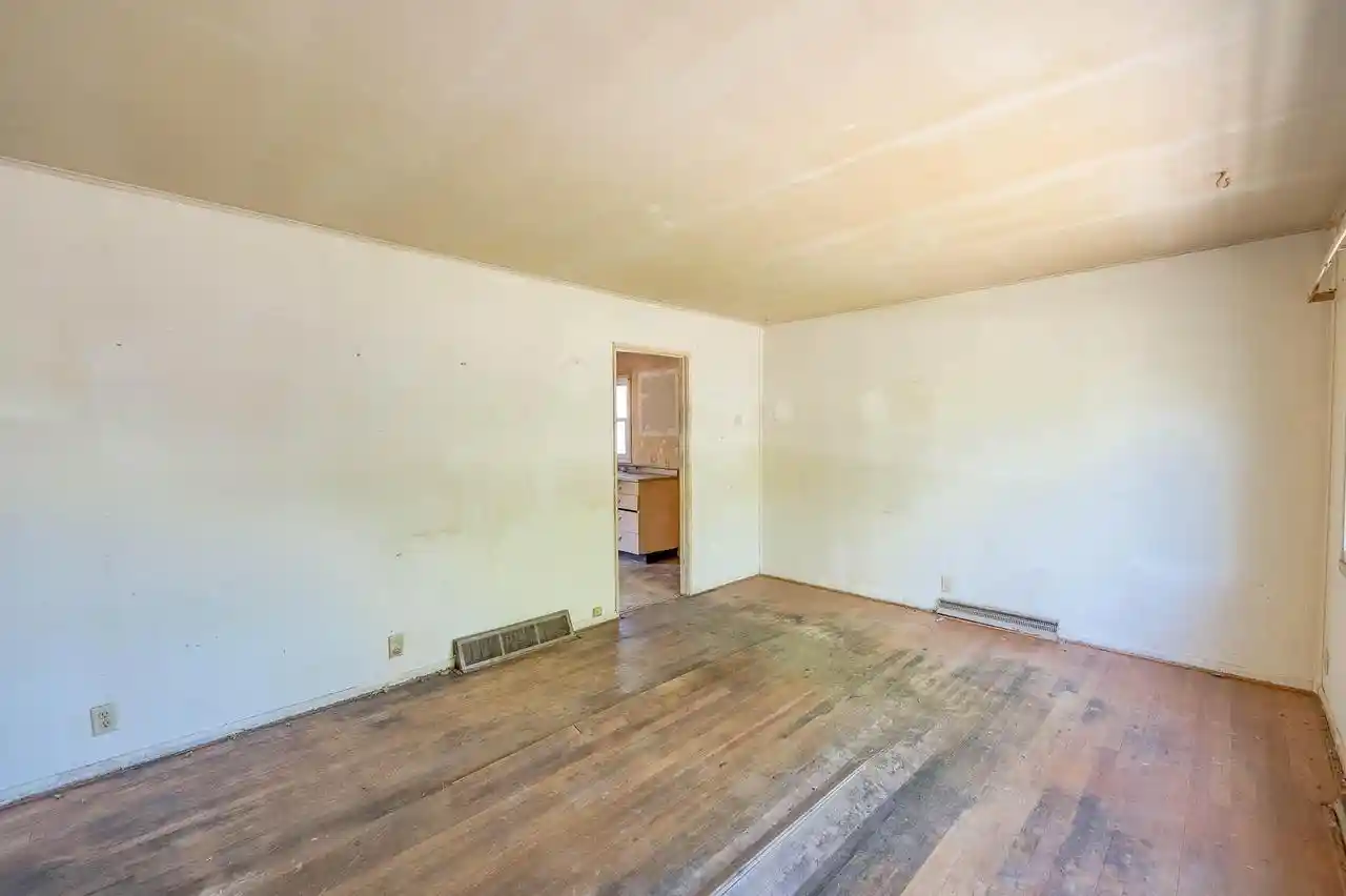 Homes for sale in Germantown, WI | N98W16351 Concord Road Road, Germantown, WI 53022 | MLS# 1966060