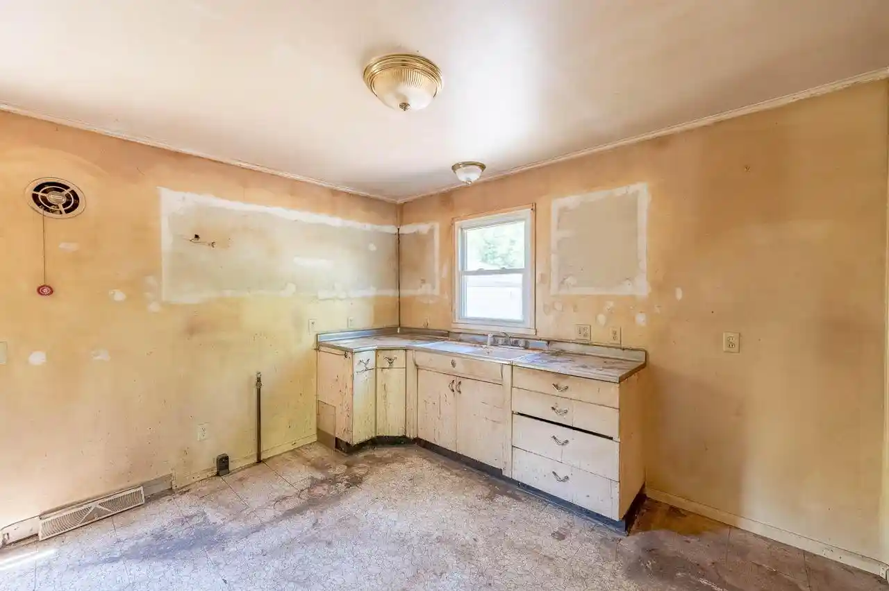Homes for sale in Germantown, WI | N98W16351 Concord Road Road, Germantown, WI 53022 | MLS# 1966060