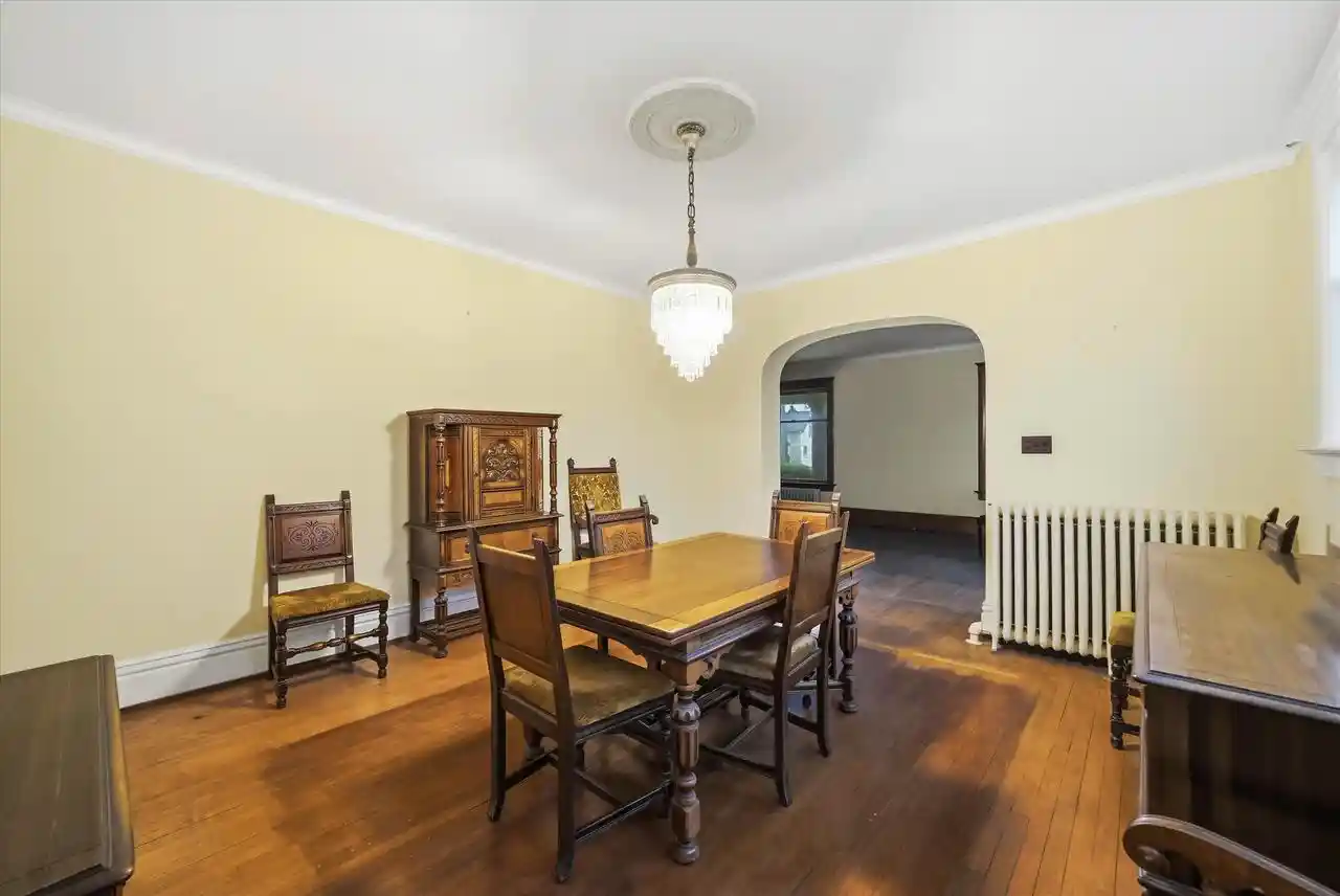 Homes for sale in Port Washington, WI | 924 W Grand Avenue Avenue, Port Washington, WI 53074 | MLS# 1966084