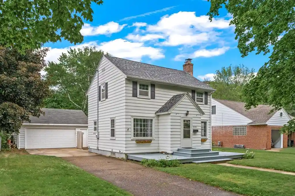 Homes for sale in Eau Claire, WI | 1628 Fairway Street Street, Eau Claire, WI 54701 | MLS# 1601532