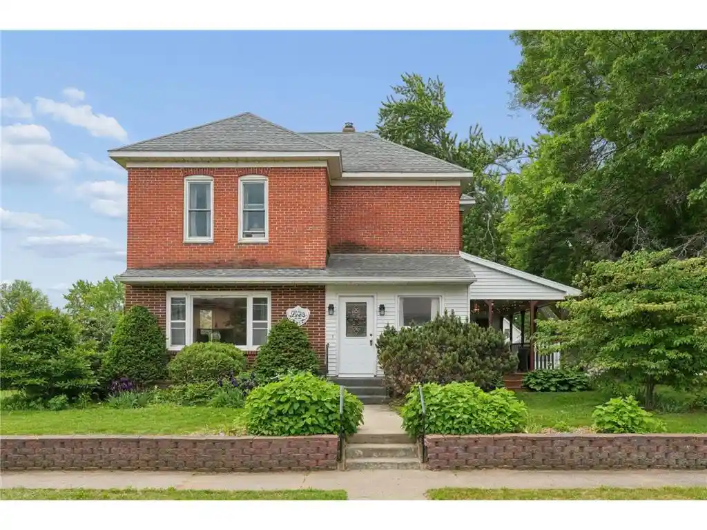 4th image of 215 Elm Street Street, Amery, WI 54001 | MLS# 7088056