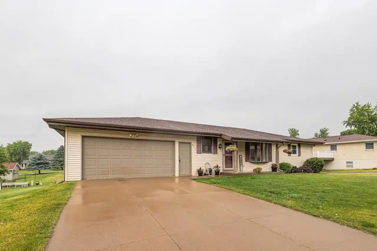 Homes for sale in Cuba City, WI | 811 S Madison Street Street, Cuba City, WI 53807 | MLS# 2025266