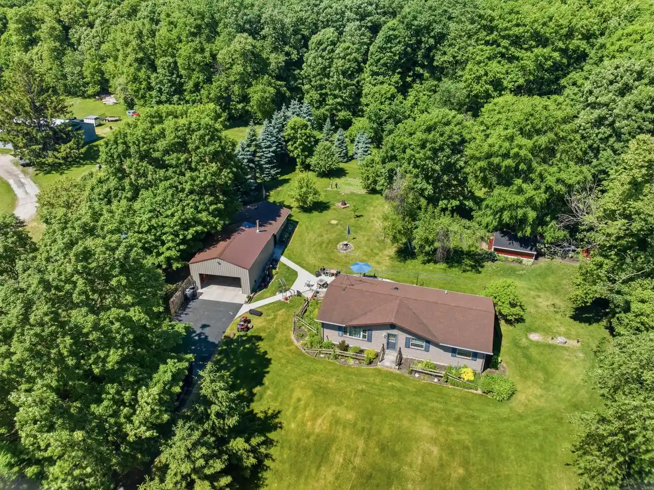 Homes for sale in Glenbeulah, WI | N6814 Sugarbush Road Road, Glenbeulah, WI 53023 | MLS# 1966135