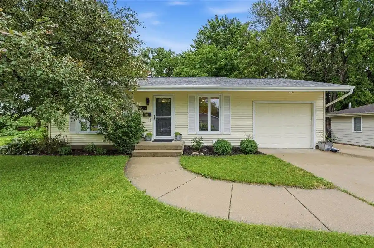 1st image of 409 Topaz Lane Lane, Madison, WI 53714 | MLS# 2025277
