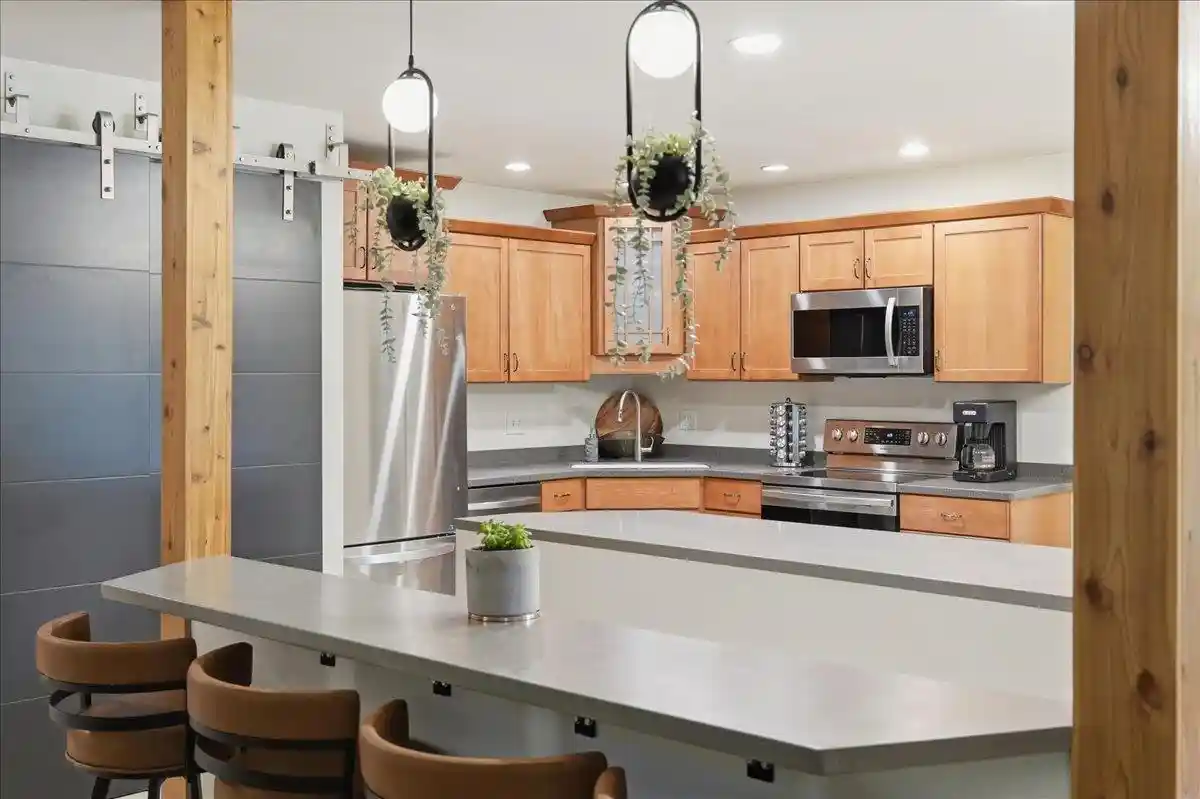 4th image of 409 Topaz Lane Lane, Madison, WI 53714 | MLS# 2025277