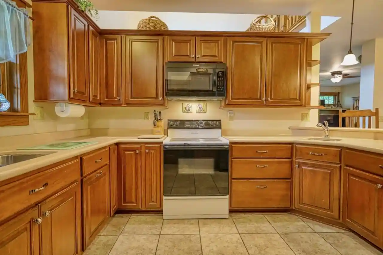 Homes for sale in Spring Green, WI | E4930 Rolling Ridge Road Road, Spring Green, WI 53588 | MLS# 2025279
