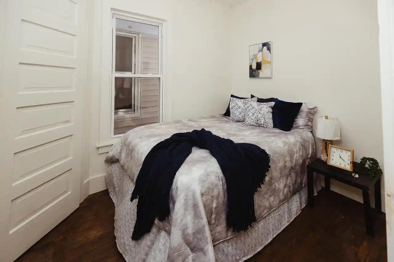 Photo 2 of Sale Pending at 507 N 31st Street Street #509,509A, Milwaukee, WI 53208 | MLS# 1966168 | Listing updated on 2026-07-30