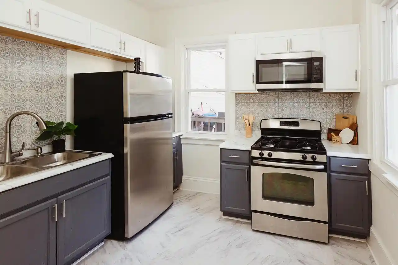 Photo 3 of Sale Pending at 507 N 31st Street Street #509,509A, Milwaukee, WI 53208 | MLS# 1966168 | Listing updated on 2026-07-30