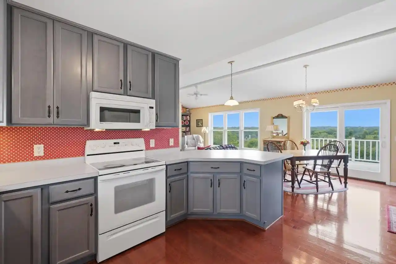 Homes for sale in New Glarus, WI | W5364 Windmill Ridge Road Road, New Glarus, WI 53574 | MLS# 2025292