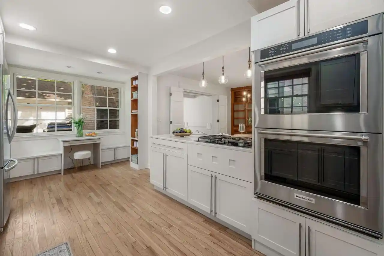 Homes for sale in Whitefish Bay, WI | 6336 N Berkeley Boulevard Boulevard, Whitefish Bay, WI 53217 | MLS# 1966172