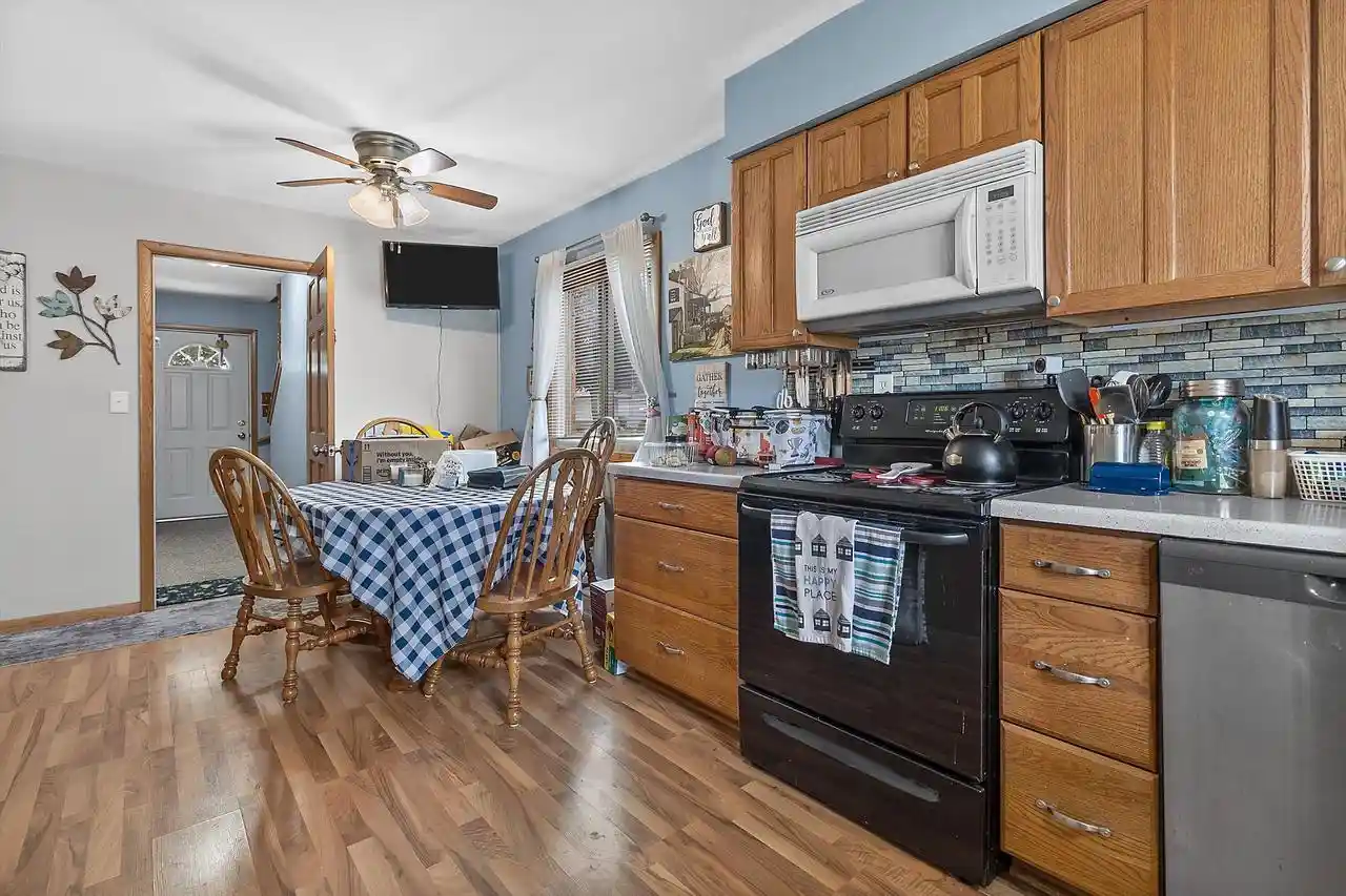 Homes for sale in Milwaukee, WI | 5031 S 26th Street Street #5033, Milwaukee, WI 53221 | MLS# 1966181