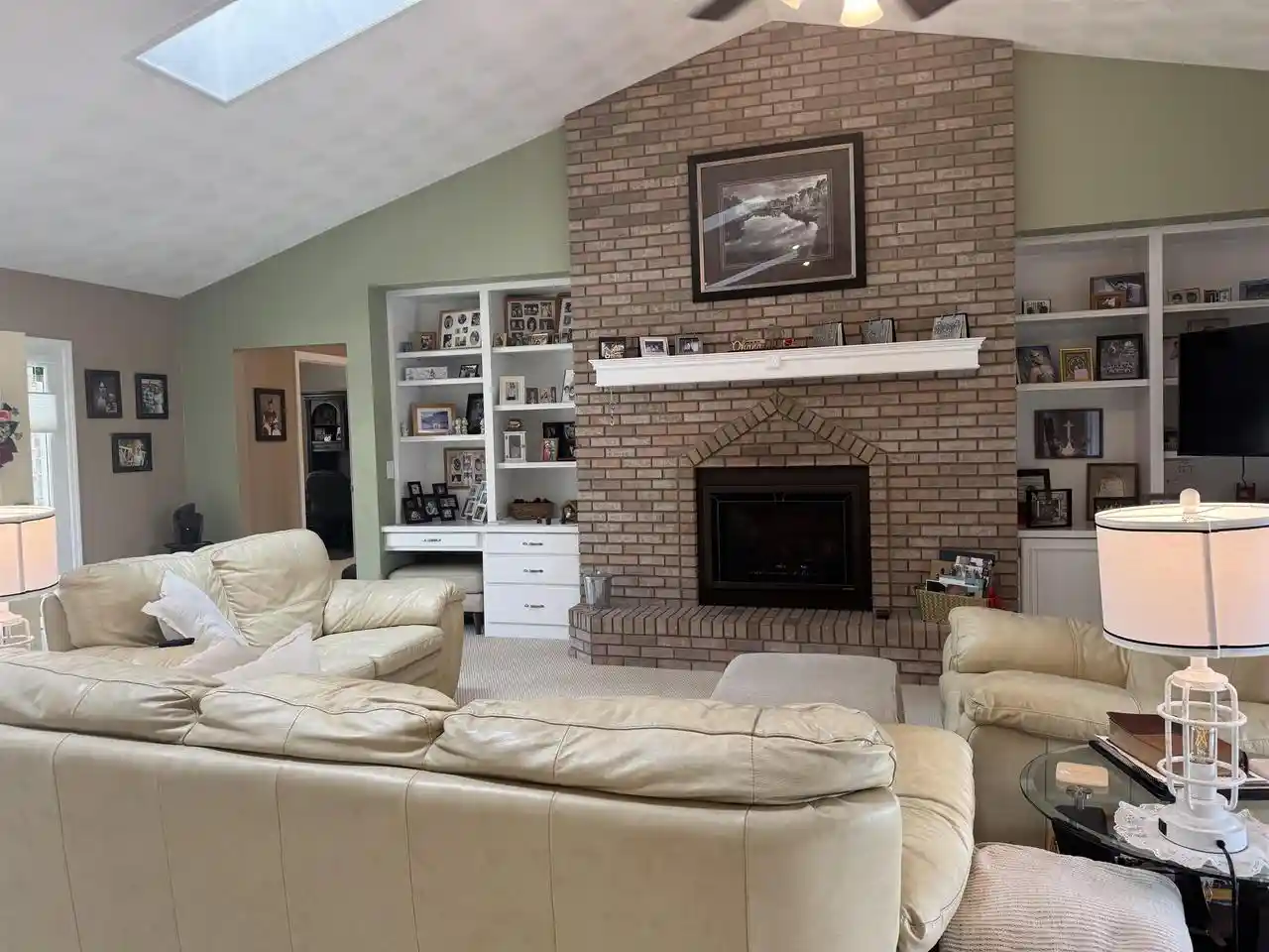 4th image of 847 Cambridge Dr Dr, Janesville, WI 53548 | MLS# 2025304